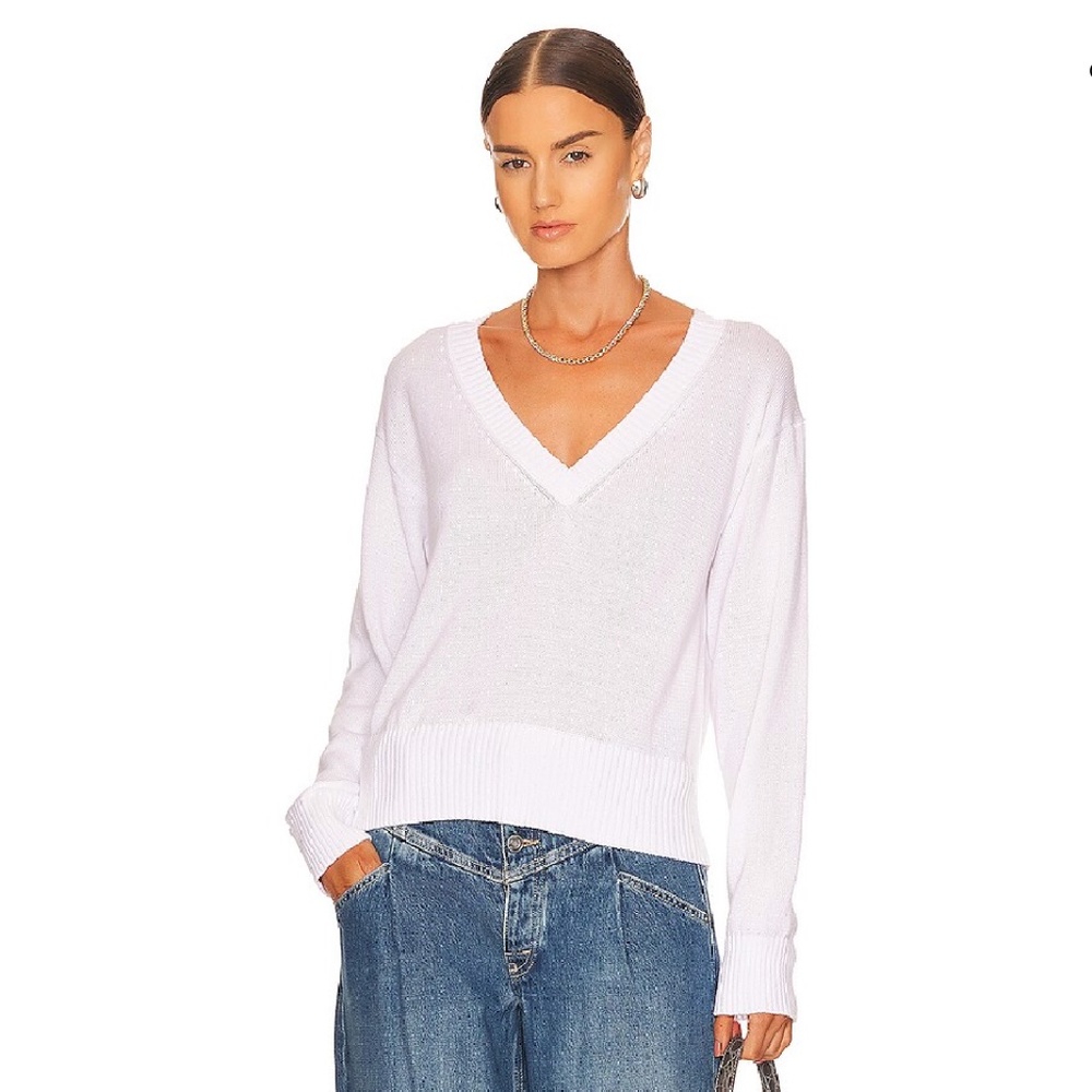 525 America Sweater